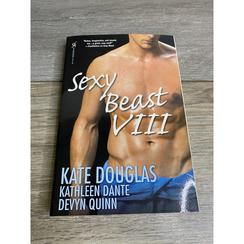 Sexy Beast VIII Kate Douglas Kathleen Dante Devyn Quinn Erotic Romance Paperback